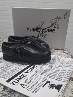 Yume Yume Black Ruched Backless Loafers